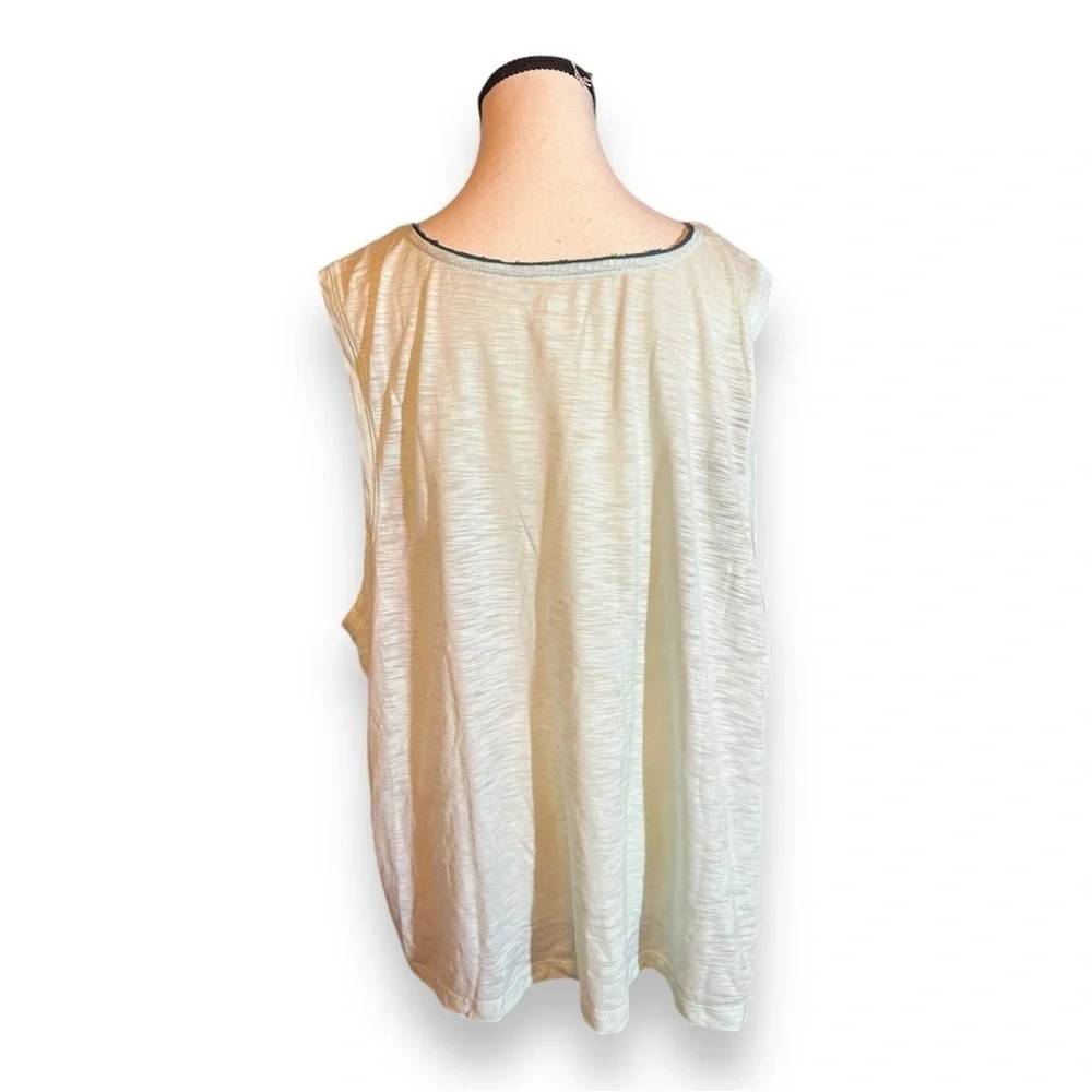 Women’s XXL Old Navy Activewear Tank Top 2 Top Set! - Picture 13 of 15
